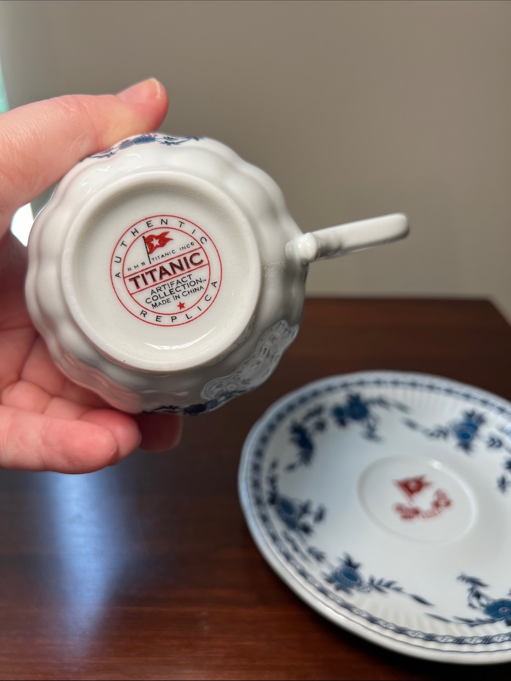 RMS Titanic 2nd Class Authentic Replica Coffee Tea Cup & Saucer White Star Line - Picture 10 of 10